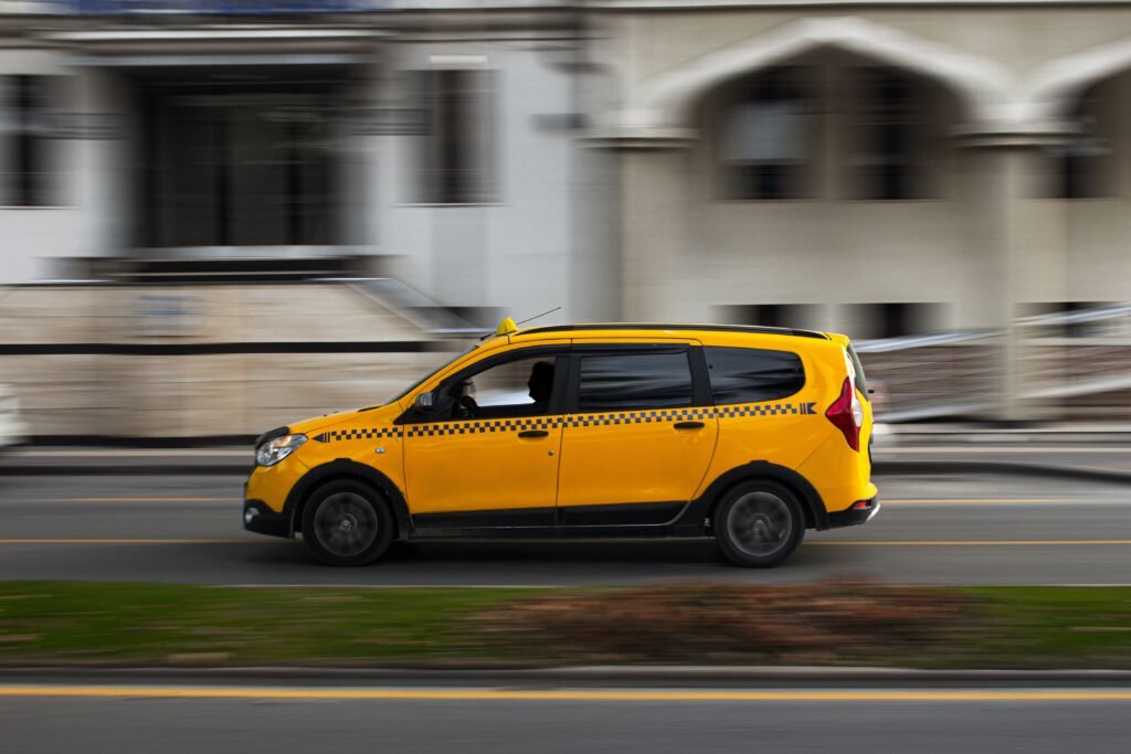 srinagar cab service