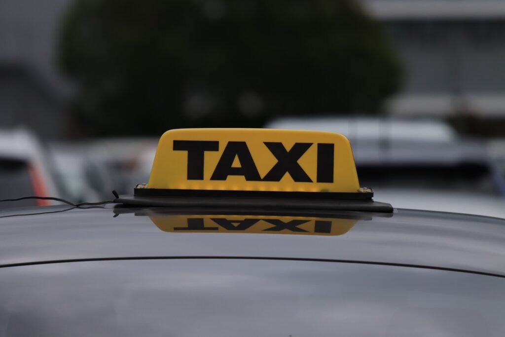 kashmir taxi booking