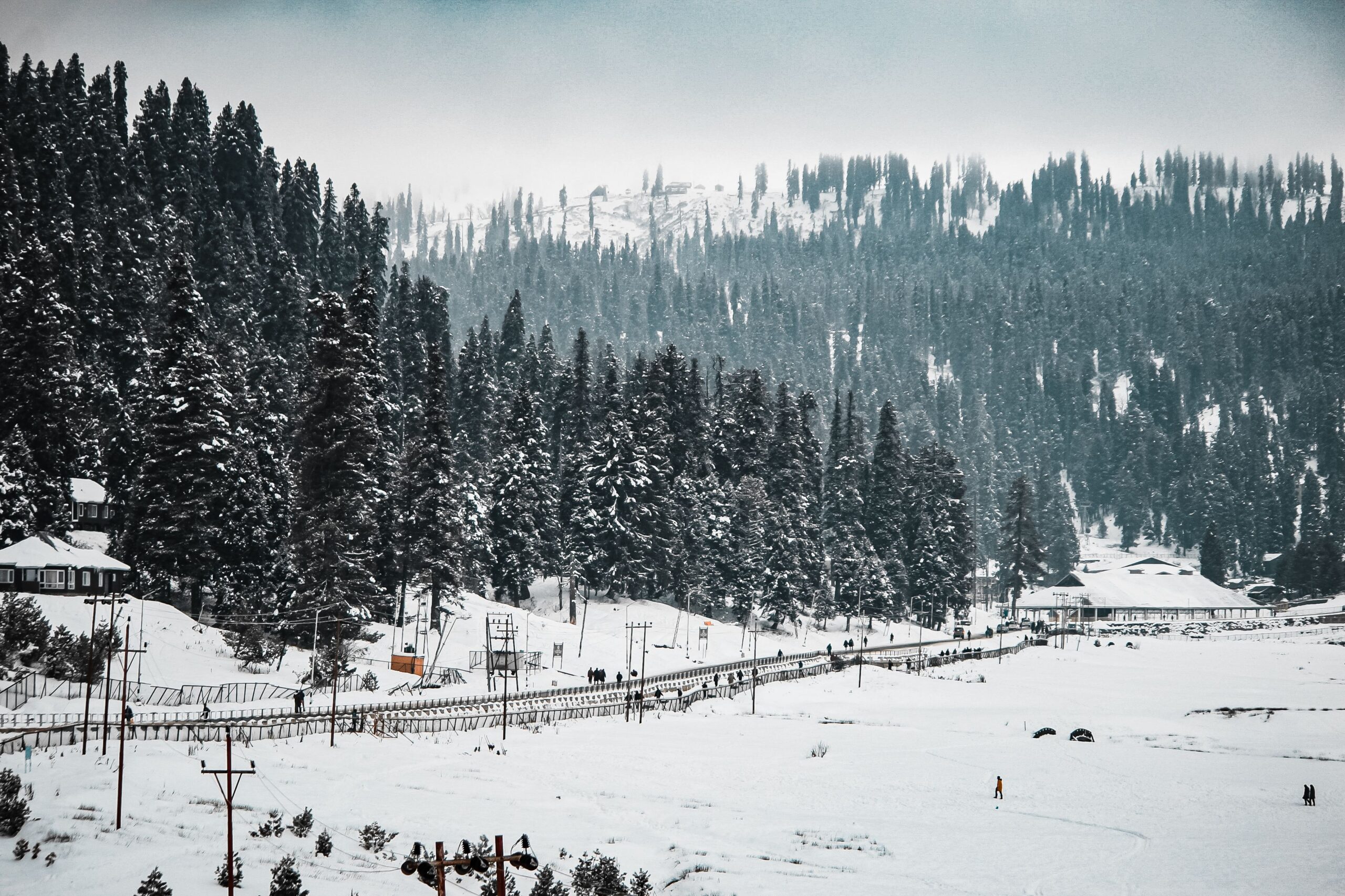 taxi from srinagar to gulmarg